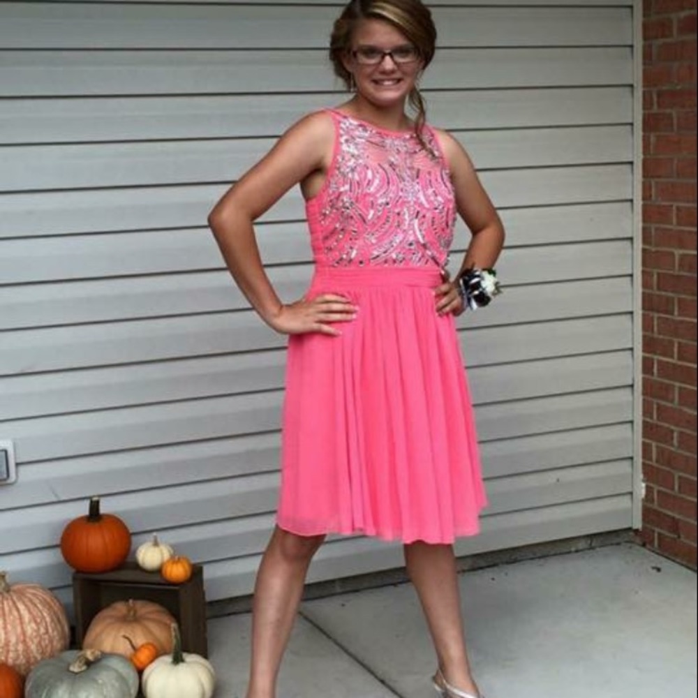 Short pink and sliver formal gown