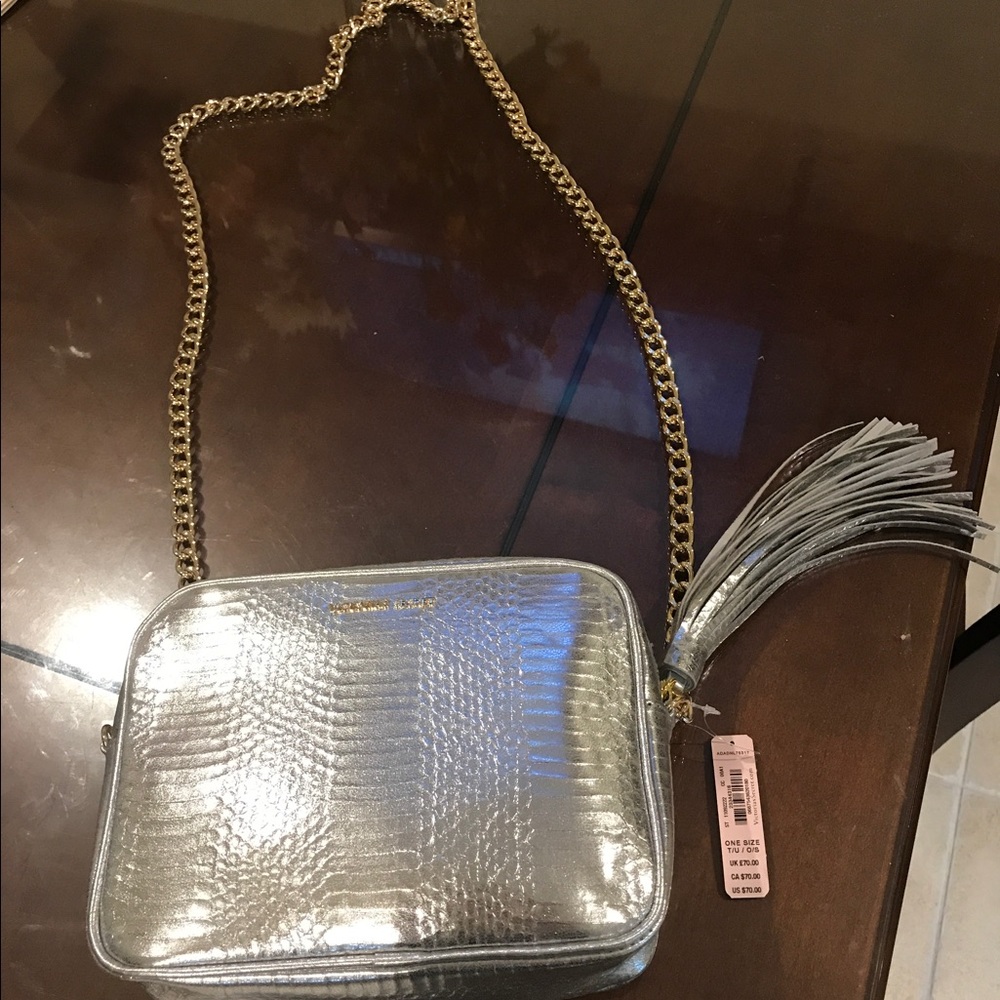 ❤️Victoria Secret cross body❤️