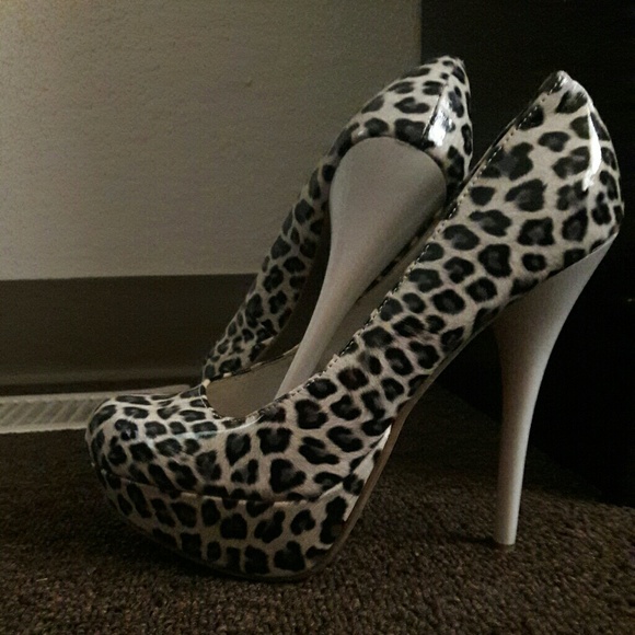 Printed platform heels - Picture 2 of 4