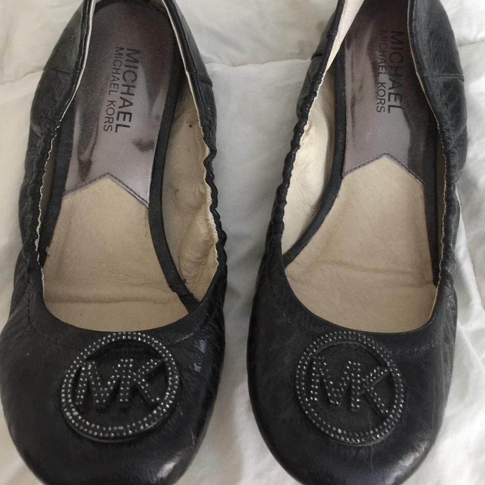 Micheal Kors Flats