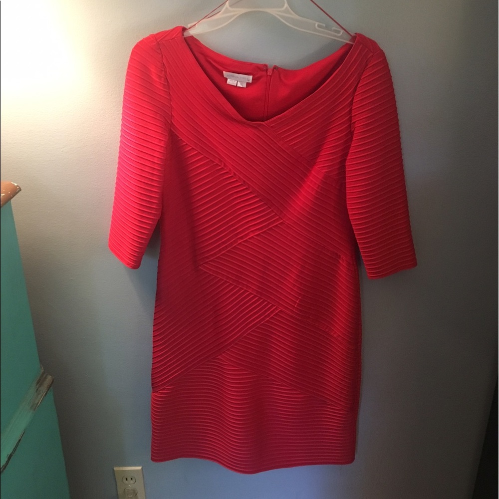 Red bandage style dress - 3/4 length sleeves