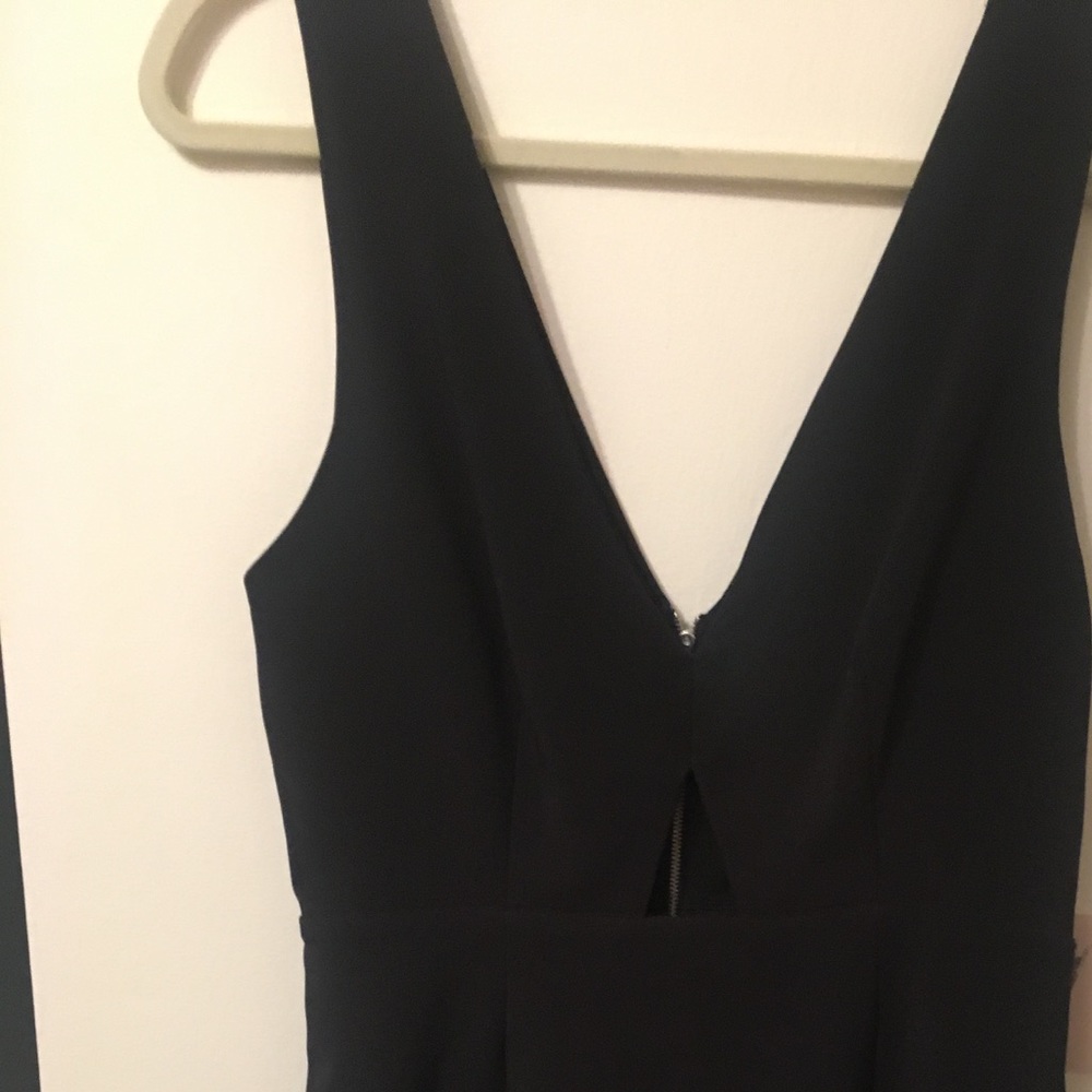 Forever 21 black dress Size M Never Worn with Tags