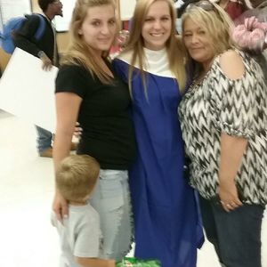 Meet your Posher, Tina