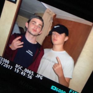 Meet your Posher, Devin