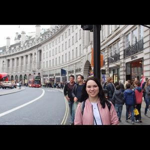 Meet your Posher, Gracen