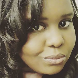 Meet your Posher, Lacey