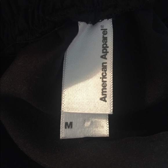 Mini skirt - Picture 3 of 3