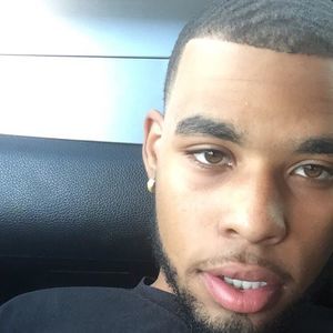 Meet your Posher, Dee