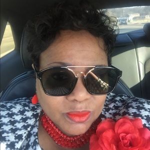 Meet your Posher, Donna