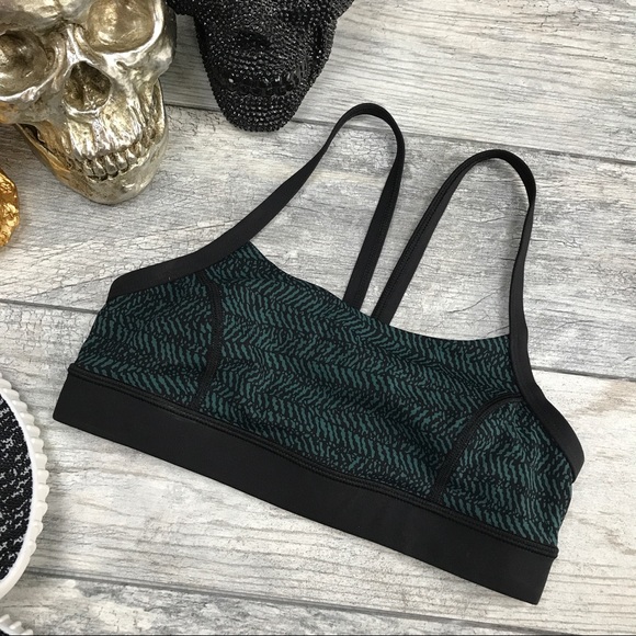 Lululemon green black sports bra - Picture 1 of 4
