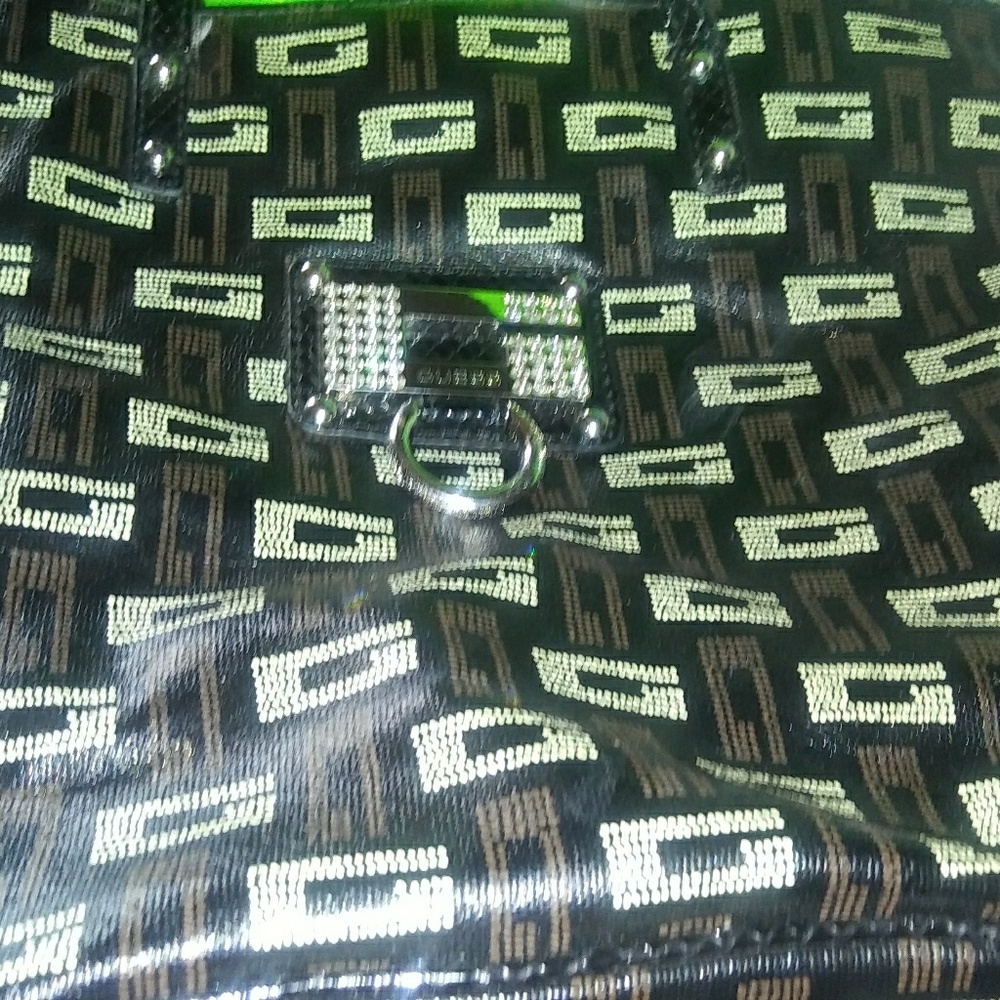 A guess should BAg it's not a cheap purse but I do