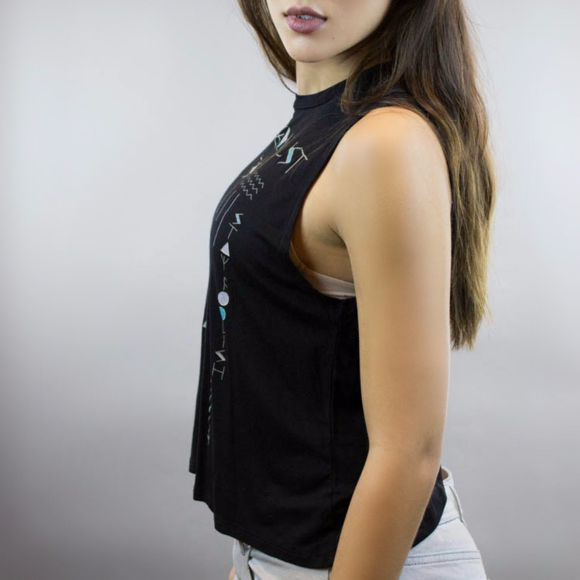 WANDERLUST TANK - Picture 3 of 5