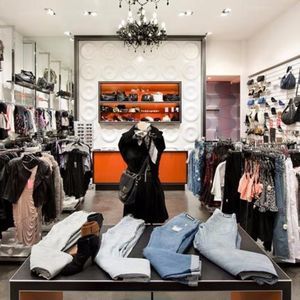 Meet your Posher, Lilt