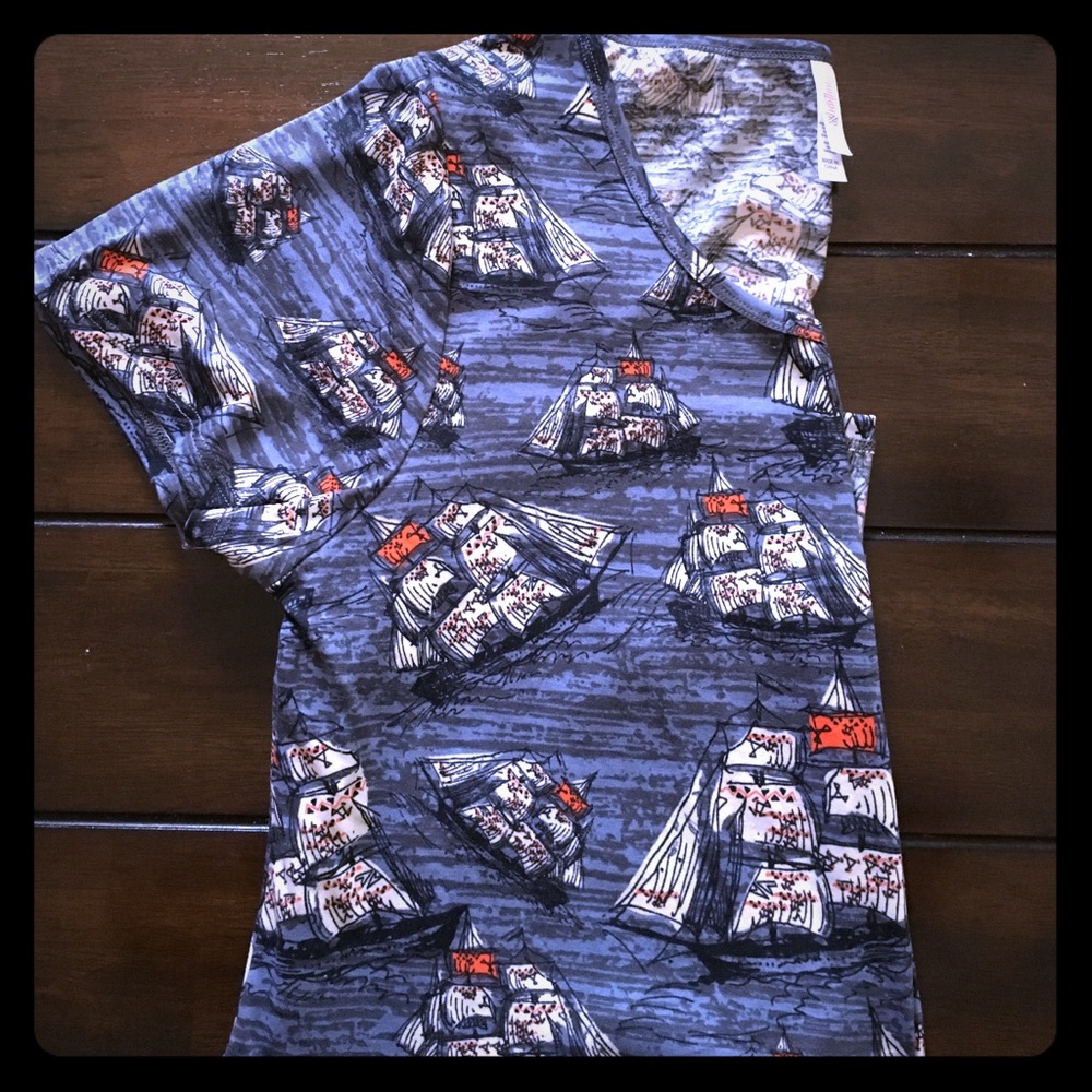 Lularoe Classic T XL