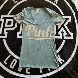 ❌❌SOLD❌❌PINK bling tee