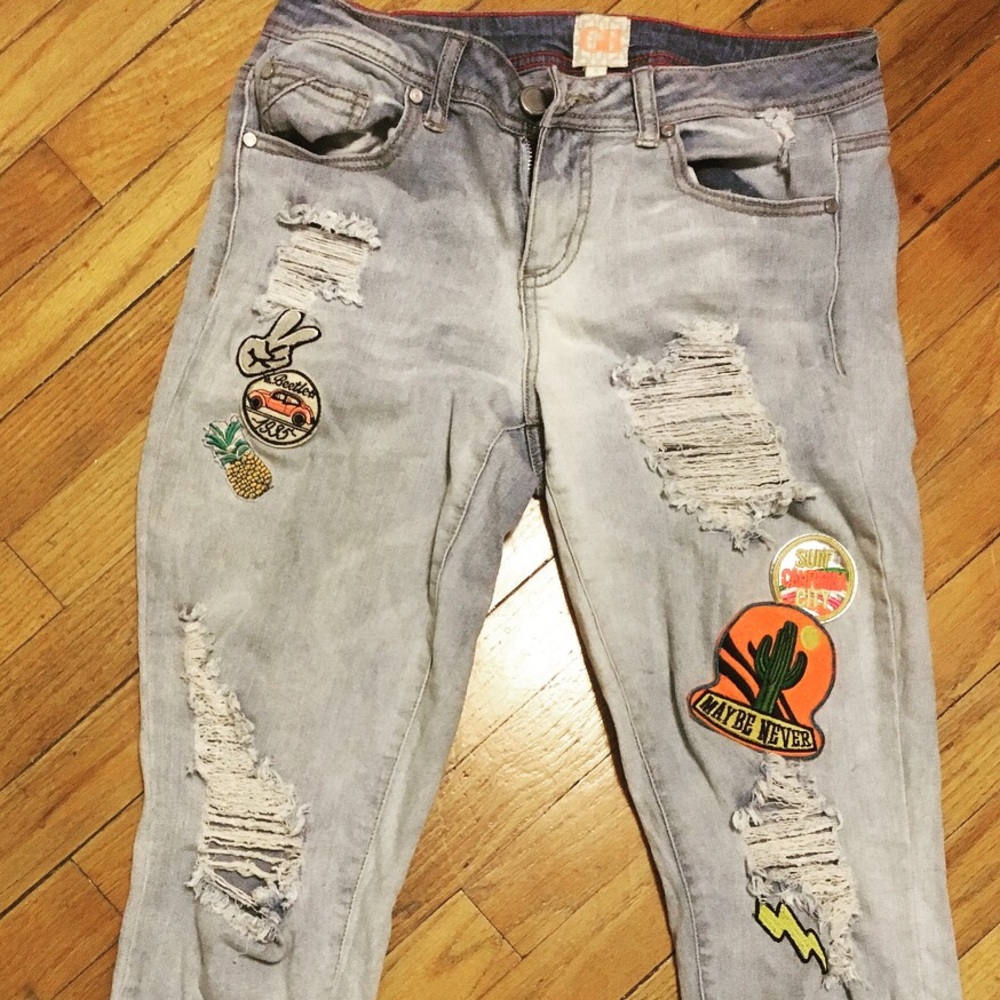 GB relaxed summer patched jeans