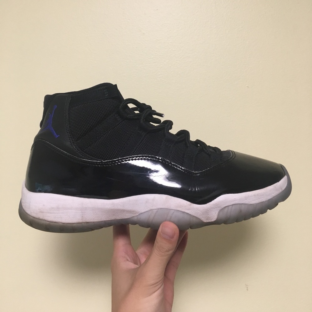 Jordan Space Jam 11's