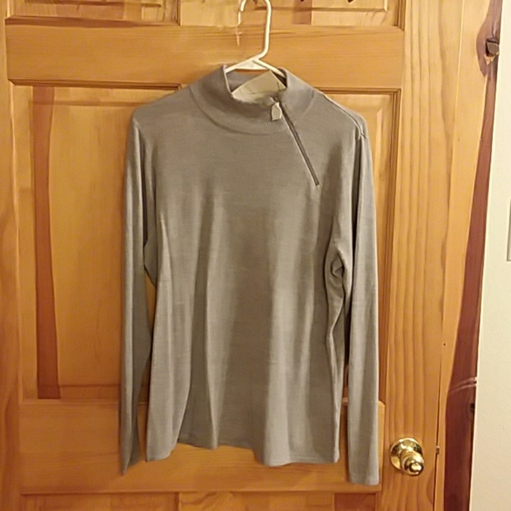 Grey sweater