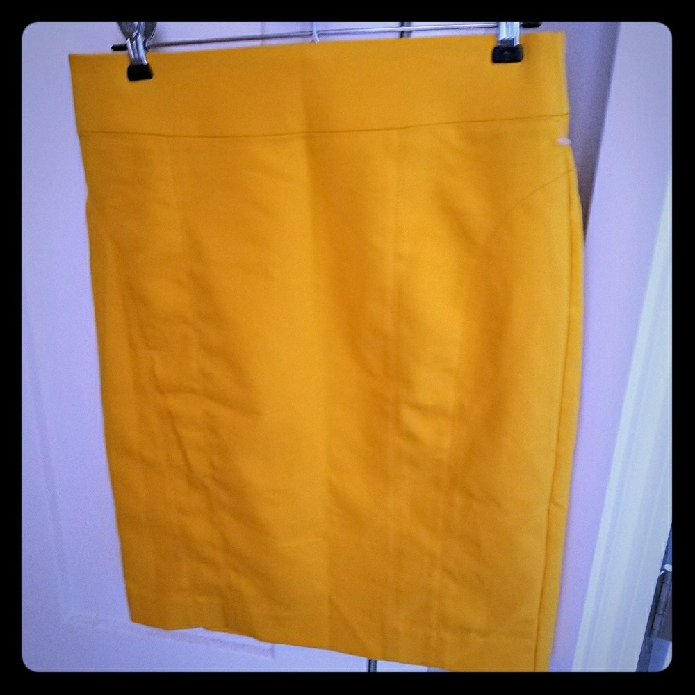 Yellow Express Pencil skirt