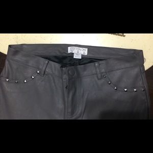 Gray Cotton On pants 👖💖