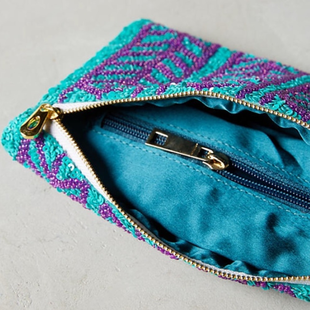 SALE TODAY!!! Anthropologie Beaded Arrow Clutch - Picture 4 of 5