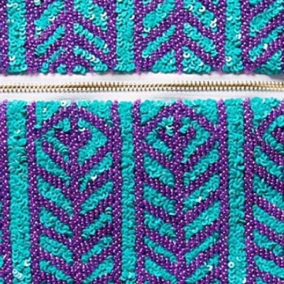 SALE TODAY!!! Anthropologie Beaded Arrow Clutch - Picture 5 of 5