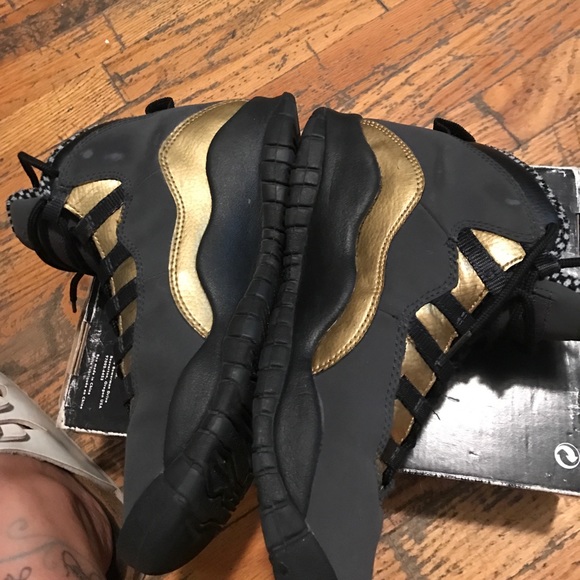 Air Jordan 10 - Picture 3 of 6