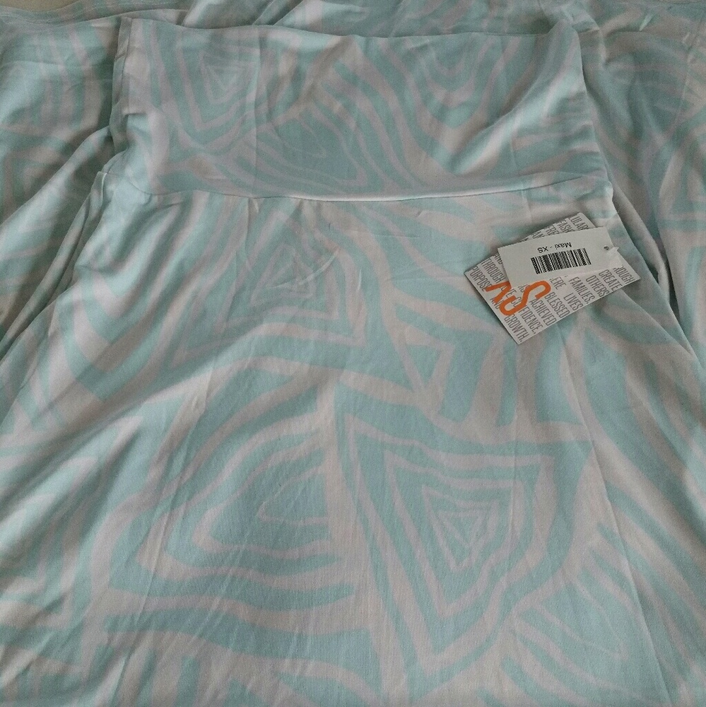 SALE! Lularoe XS Maxi BNWT