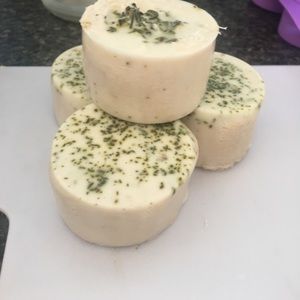 4 Goats milk, honey and lavendar loofah soap