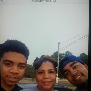 Meet your Posher, Delorise