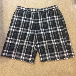 Men's Izod Golf Shorts