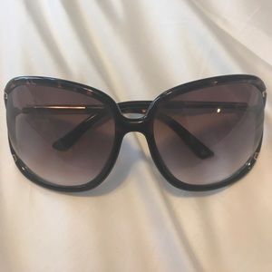 Juicy Couture sunglasses