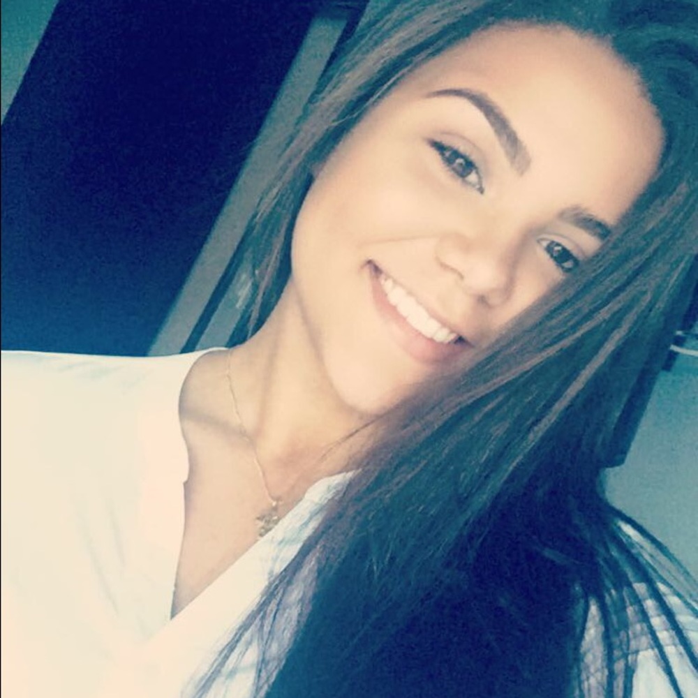 Meet your Posher, Jessica