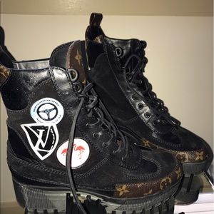 louis vuitton patch boots