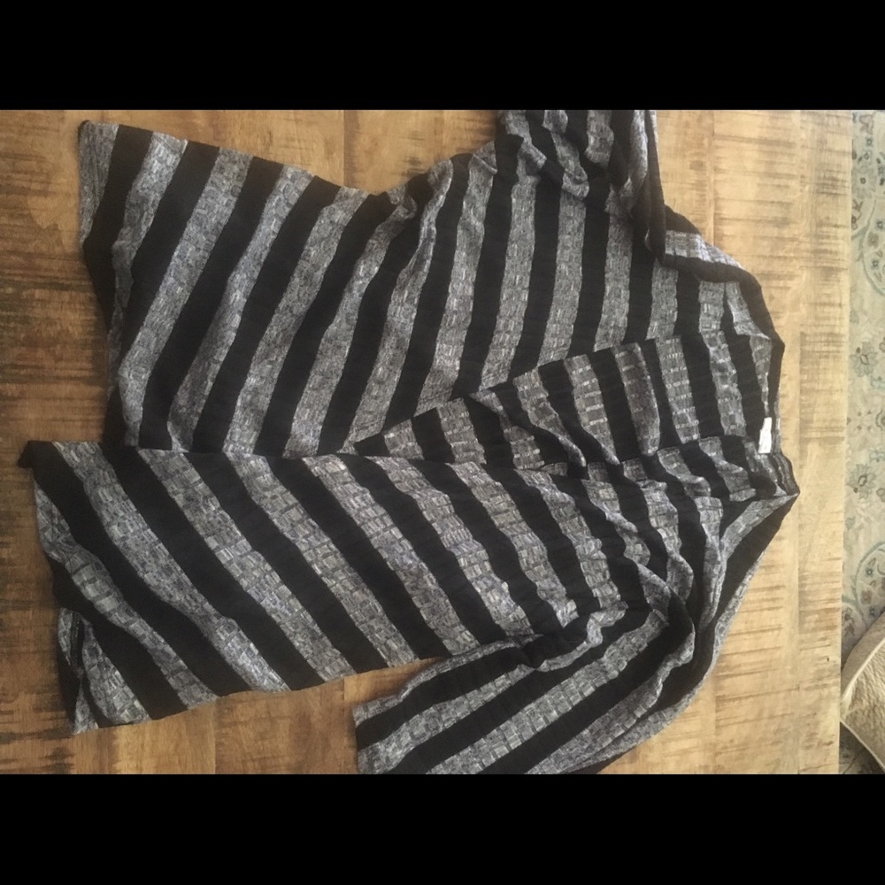 NWOT XL Lindsay gray and black