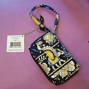 NWT Vera Bradley wristlet Ellie Blue pattern