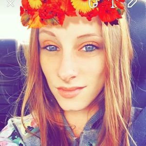 Meet your Posher, Kasie