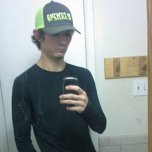 Meet your Posher, Ethan