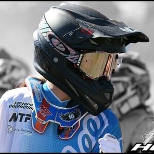 Meet your Posher, Cam