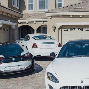 Meet your Posher, Evelyn