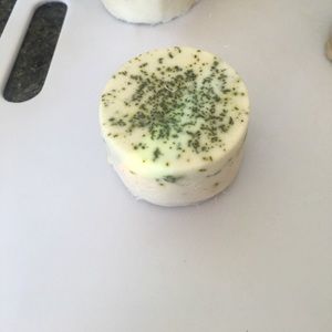 Goats milk, honey, lavendar loofah body soap