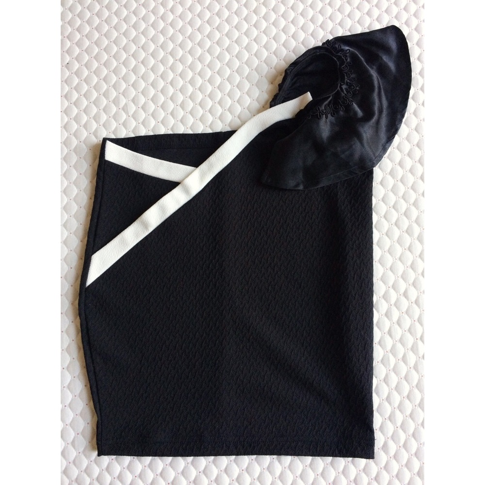 Onyx evening blouse