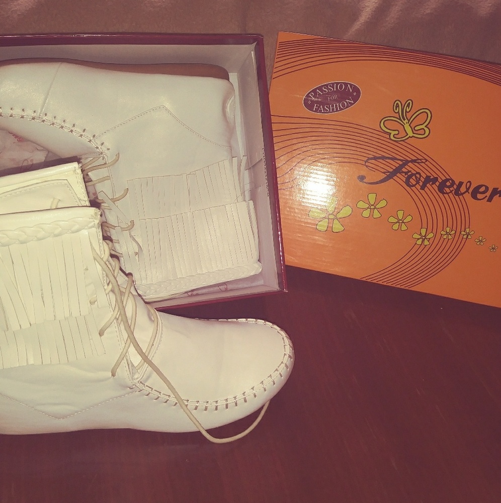 White fashion boots