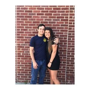 Meet your Posher, Carlee