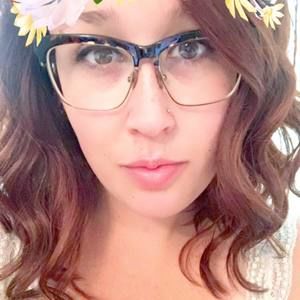 Meet your Posher, Cassandra