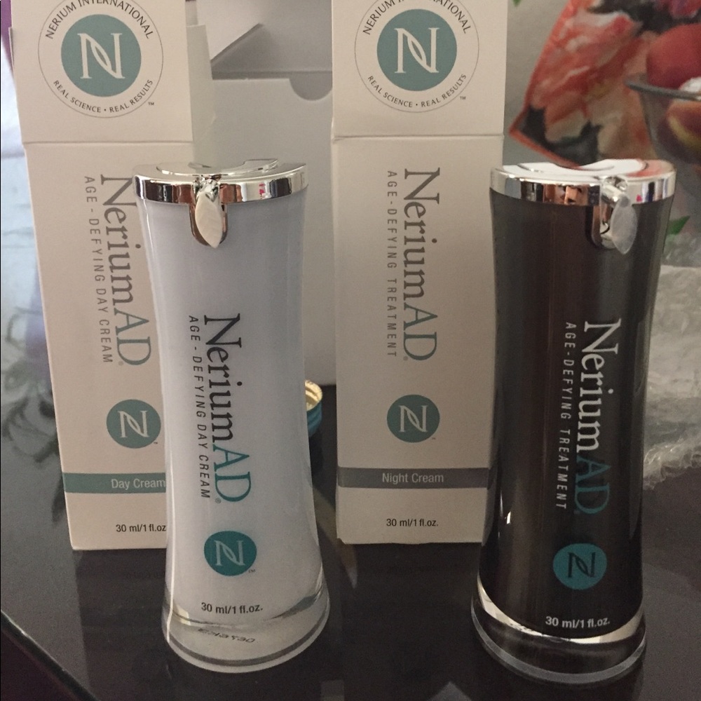 New Nerium AD 30 ml Day and Night cream set
