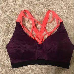 VS sports bra