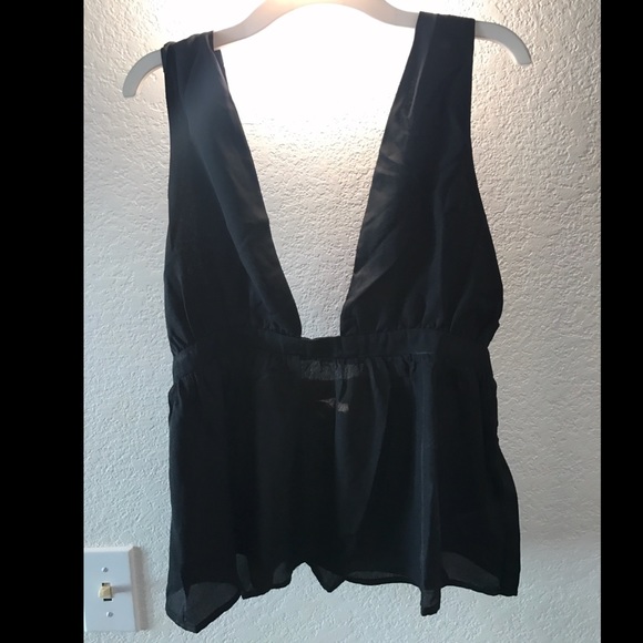 TOBI top - Picture 1 of 4