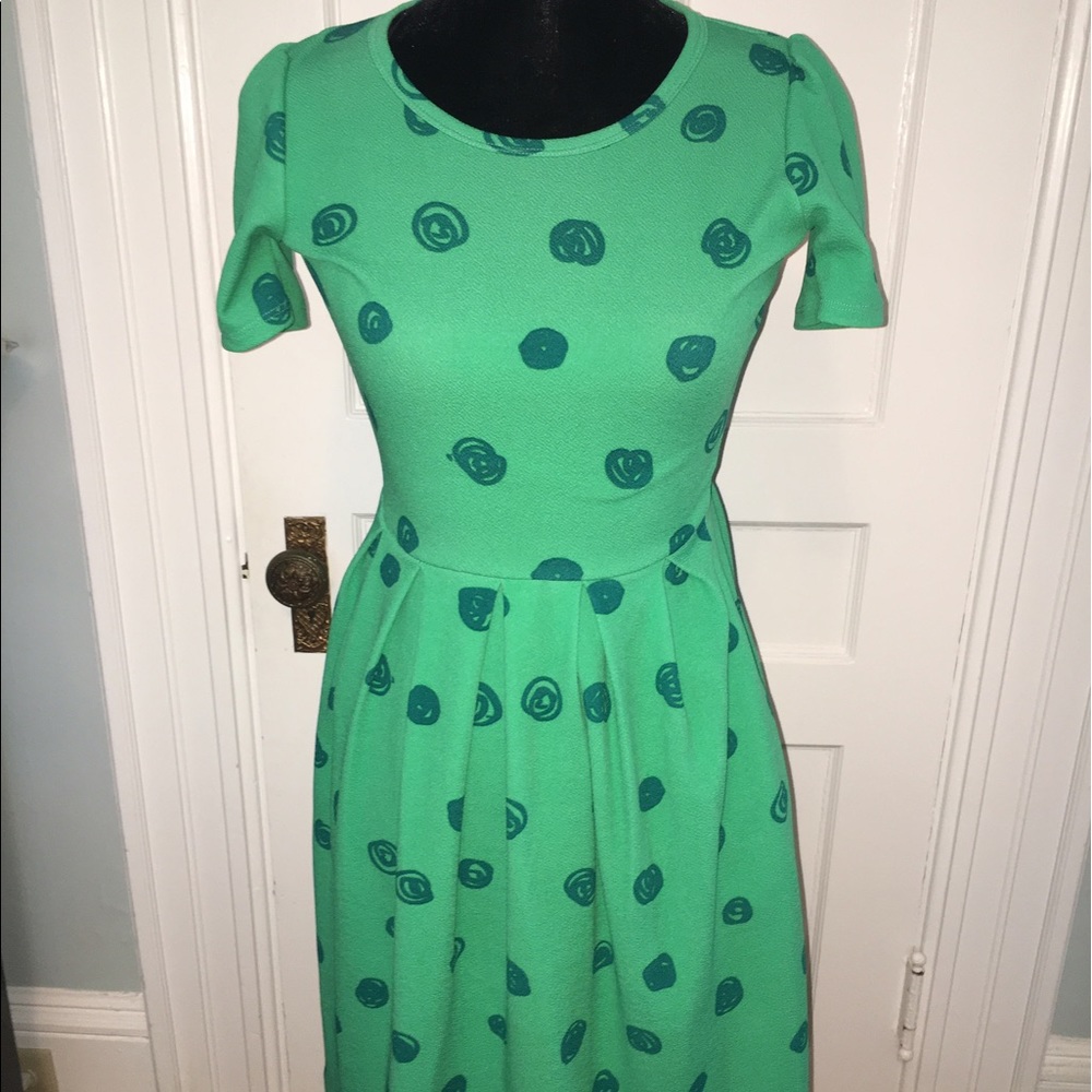 LuLaRoe Amelia