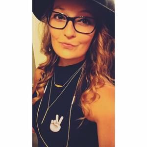 Meet your Posher, Lynn